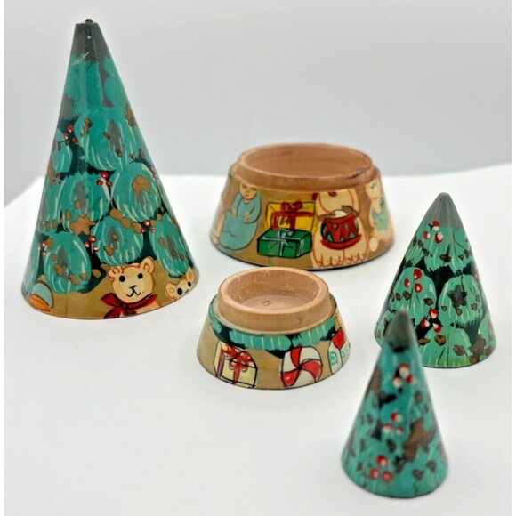 Dept 56 Wooden Nesting Christmas Trees Toys Set of 3 Handpainted Vintage - Picture 15 of 16